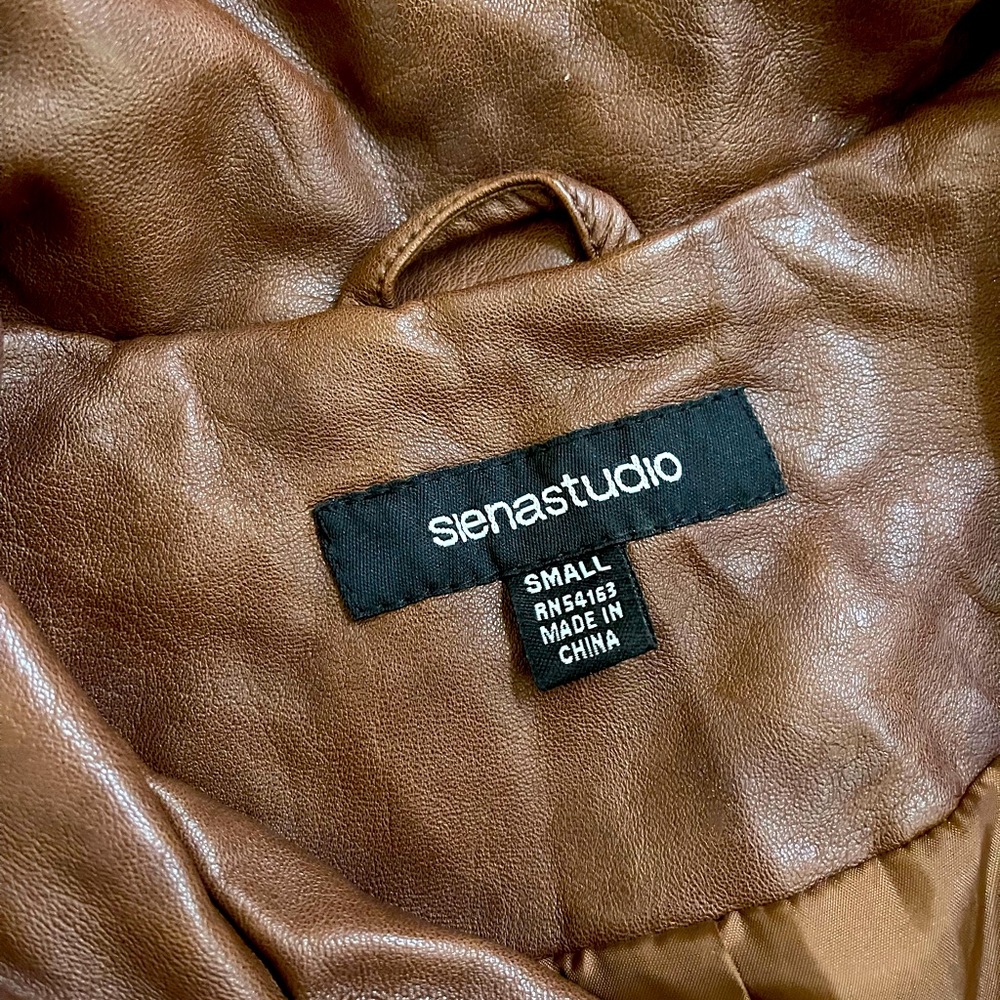Nice Jacket size S but fits M too